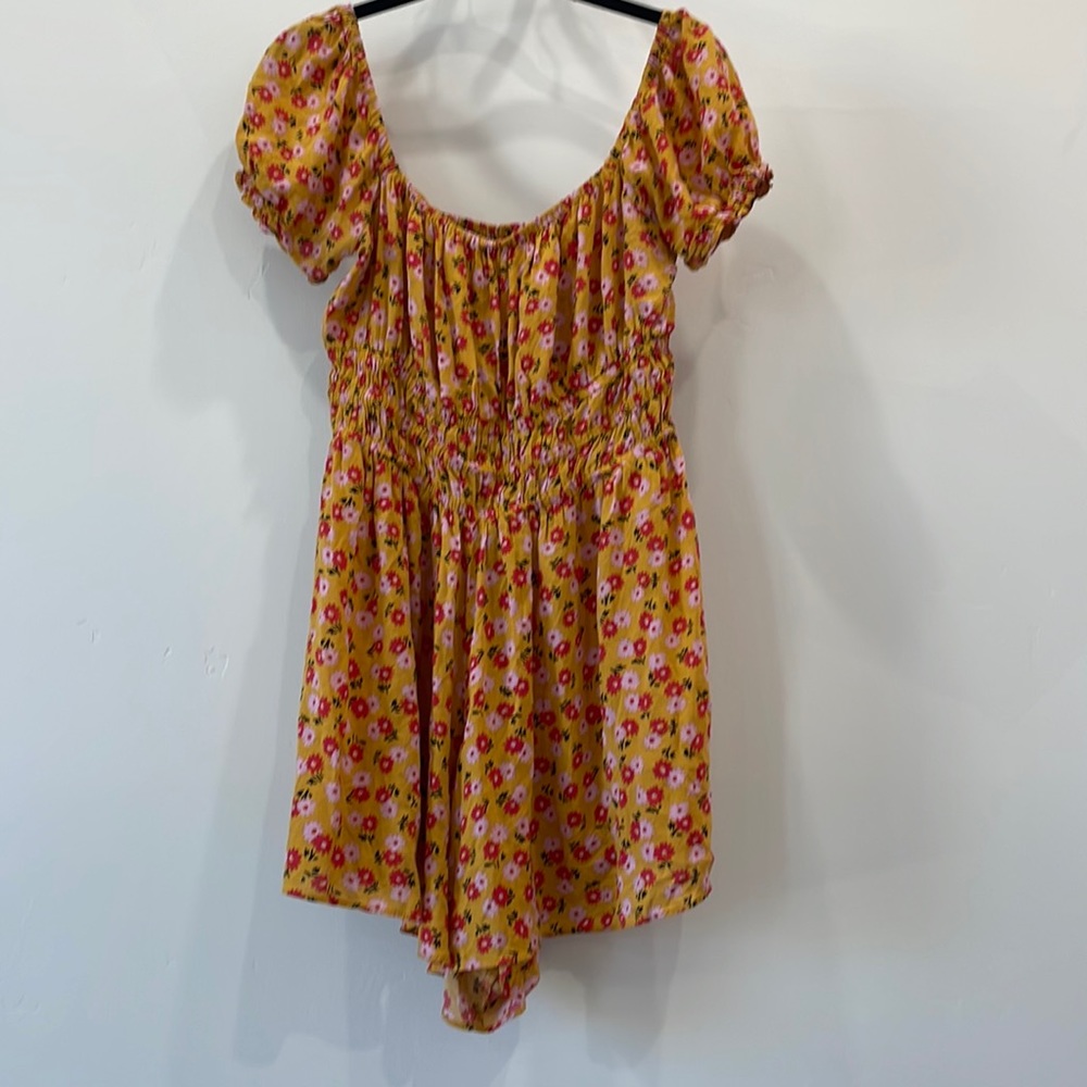 URBAN OUTFITTERS Floral Romper